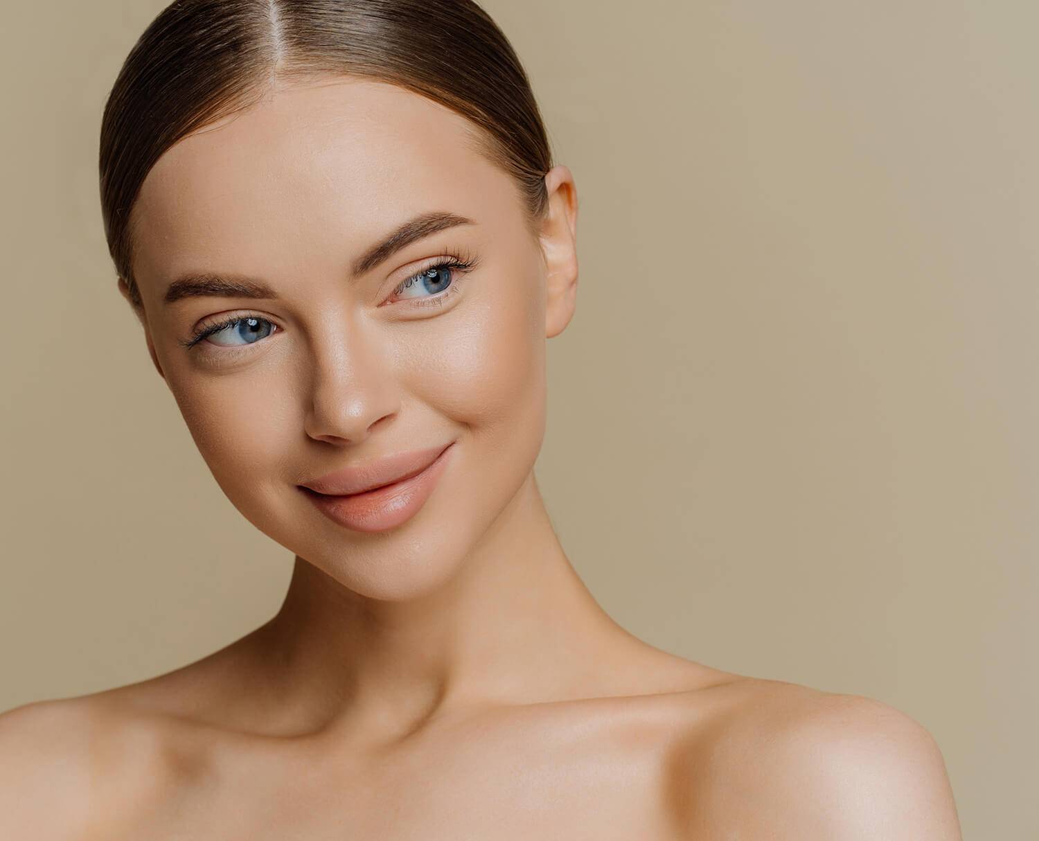 Falten mit Microneedling bei GoAesthetic effektiv glätten