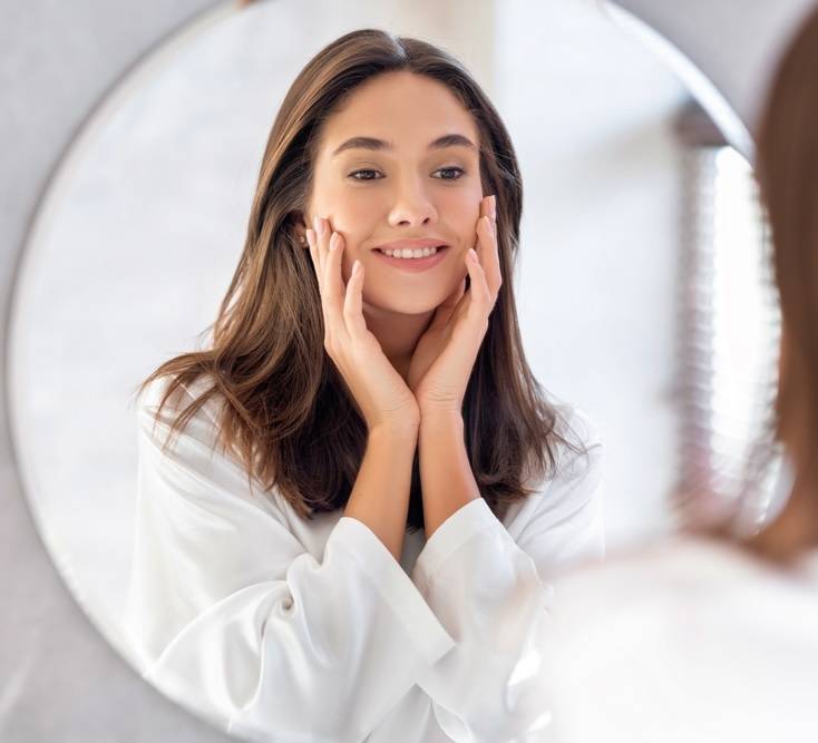 Hautverjüngung Hautverjüngung und Hautstraffung