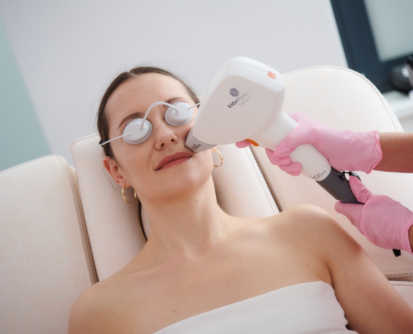 Damenbart entfernen Damenbart entfernen